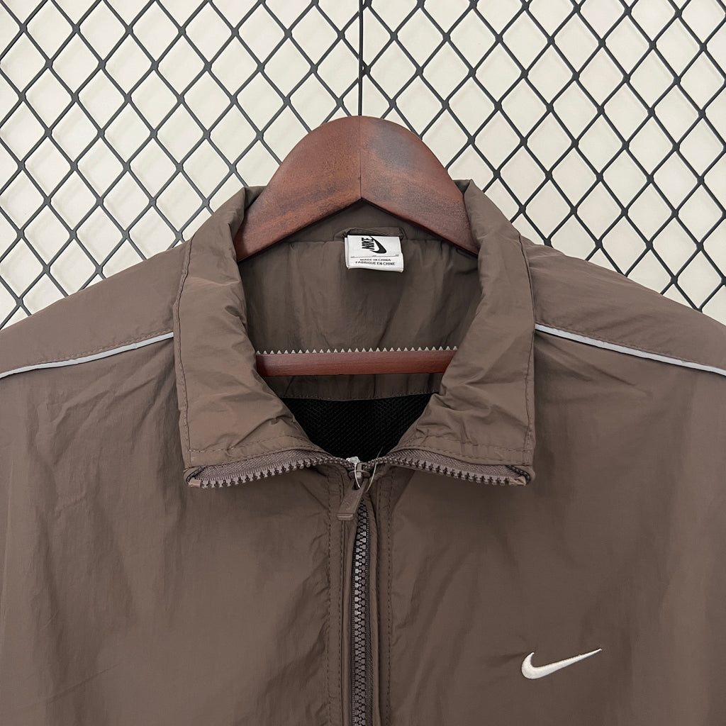 Nike Windbreaker Retro-Style Jacke Hazel