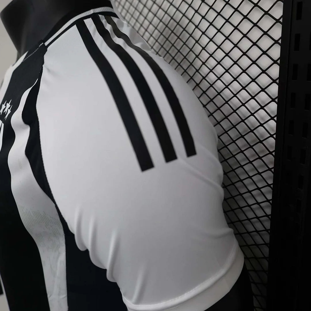Juventus home jersey 2024/2025