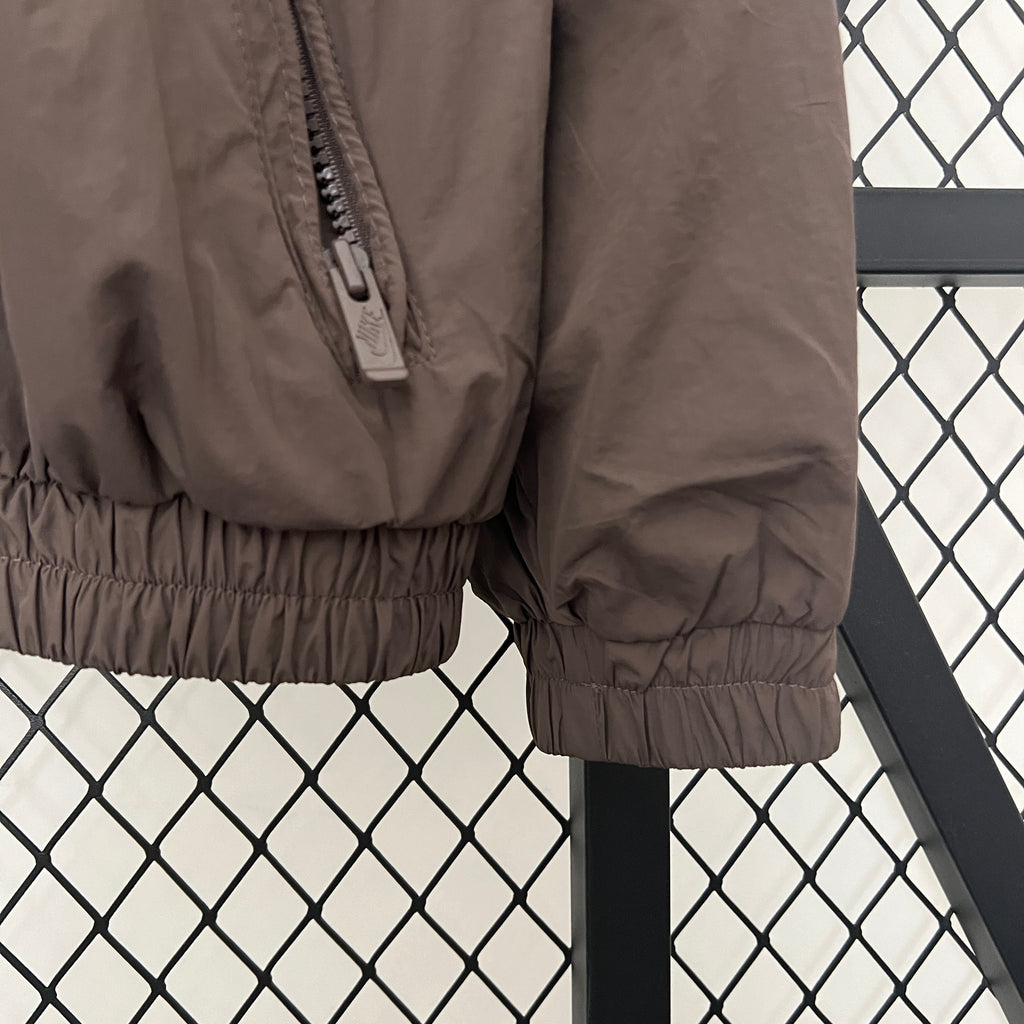 Nike Windbreaker Retro-Style Jacke Hazel