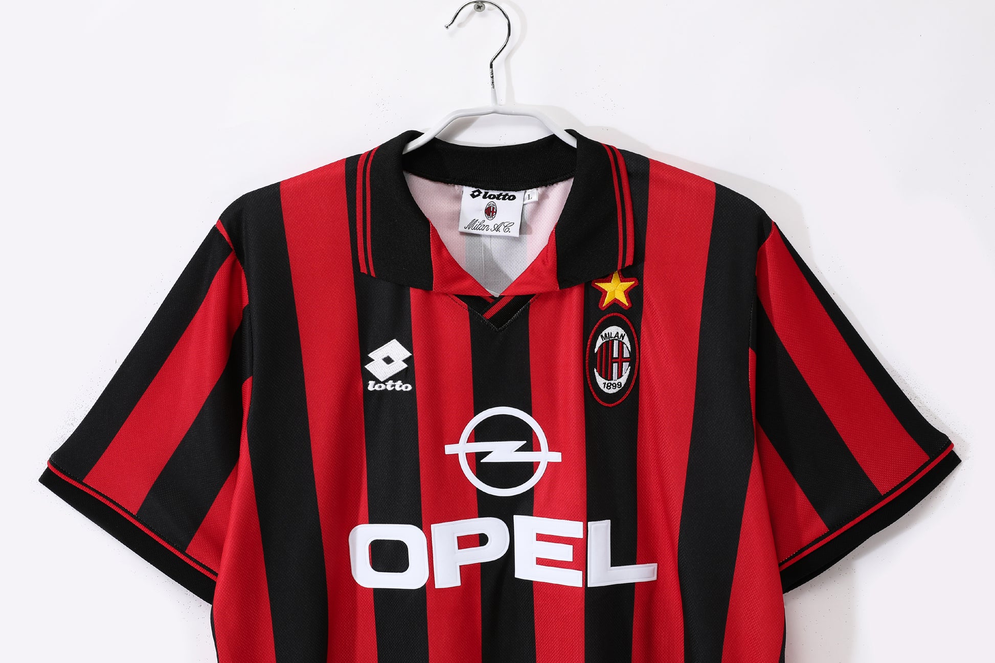 AC Milan Retro Jersey 1997/1998