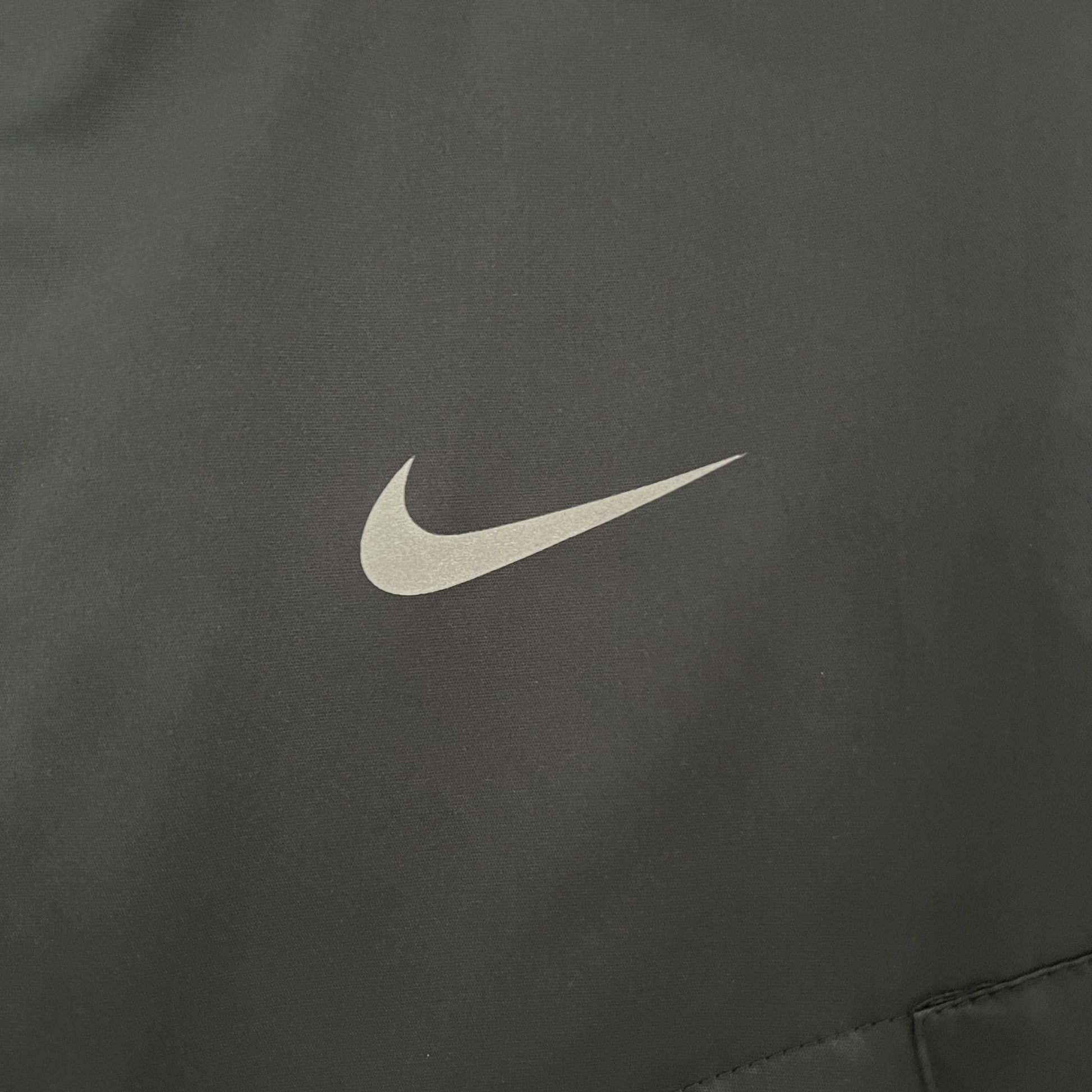 Nike Windbreaker Jacke Schwarz