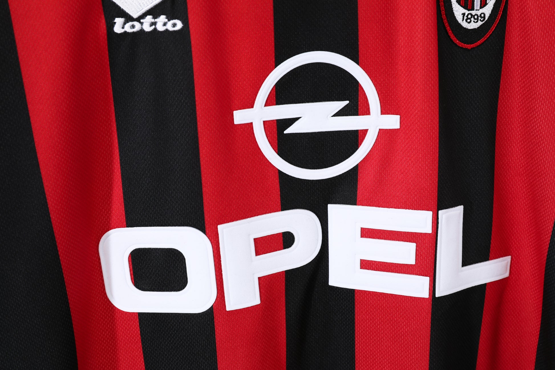 AC Milan Retro Jersey 1997/1998