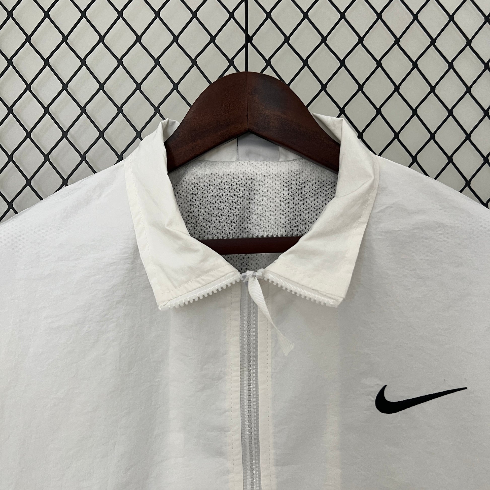 Nike Windbreaker Jacke Weiß 2024 Version