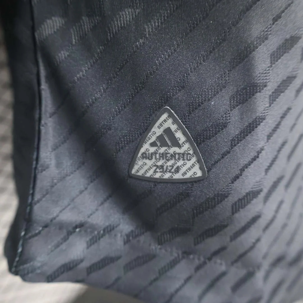 Real Madrid SPECIAL EDITION Black Y-3 jersey PLAYERS EDITION 2024/2025