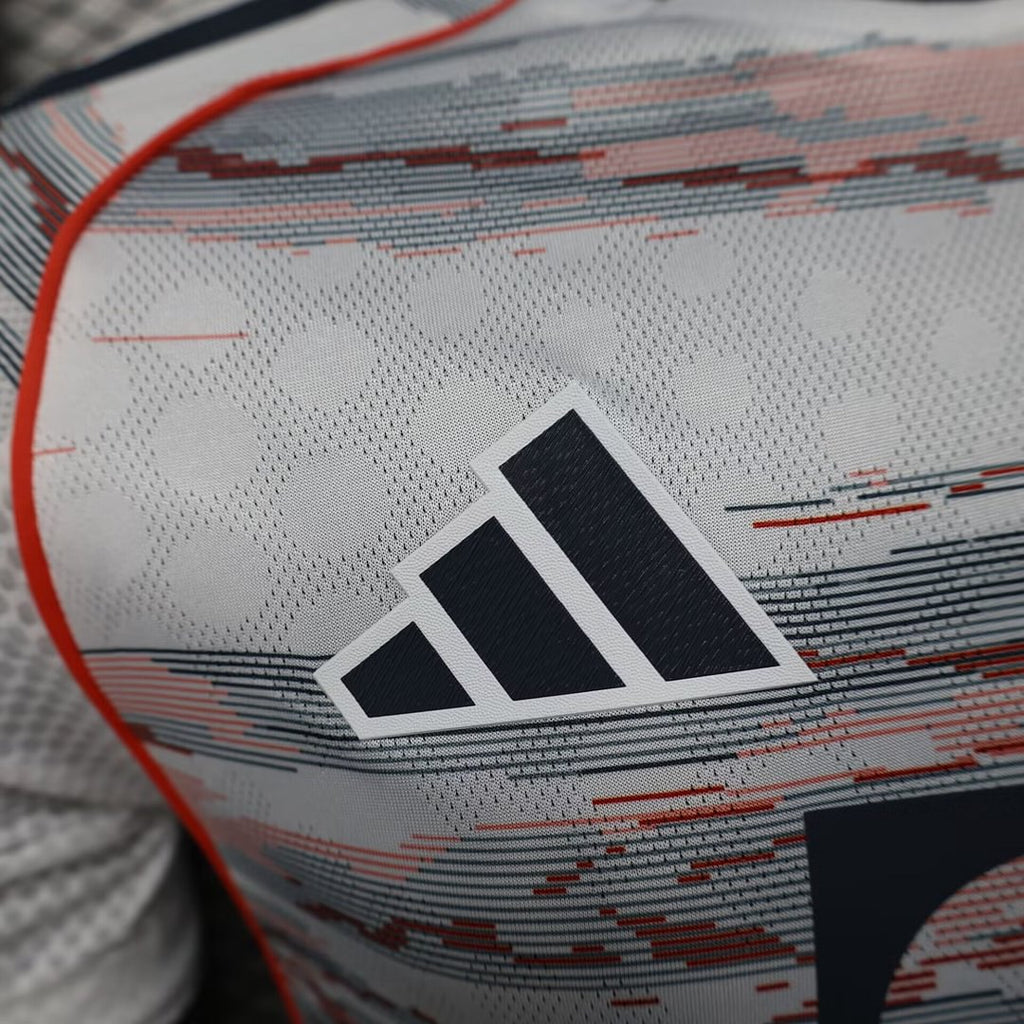 Bayern Munich Away Jersey 2025/2026