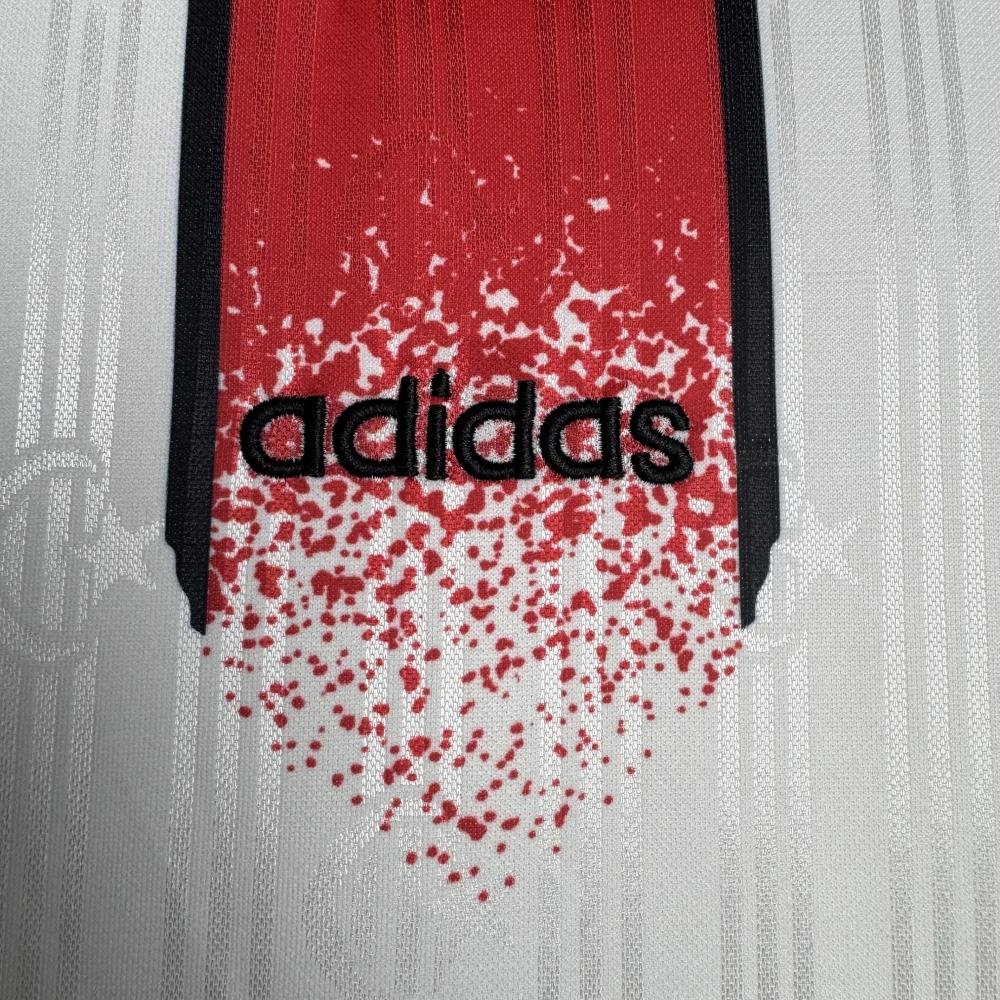 Türkiye National Team Retro Away Jersey 1996