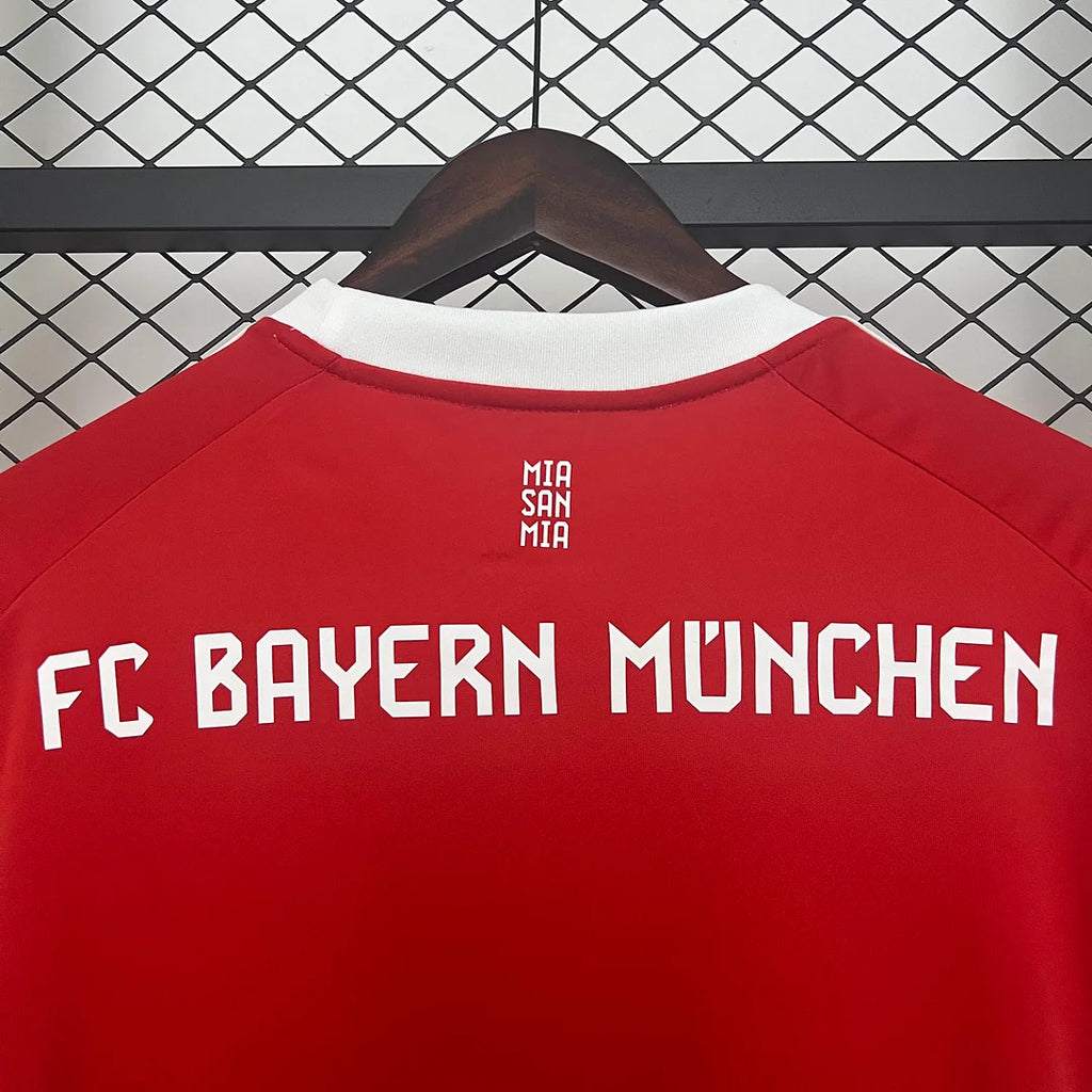 Bayern Munich home jersey 2025/2026