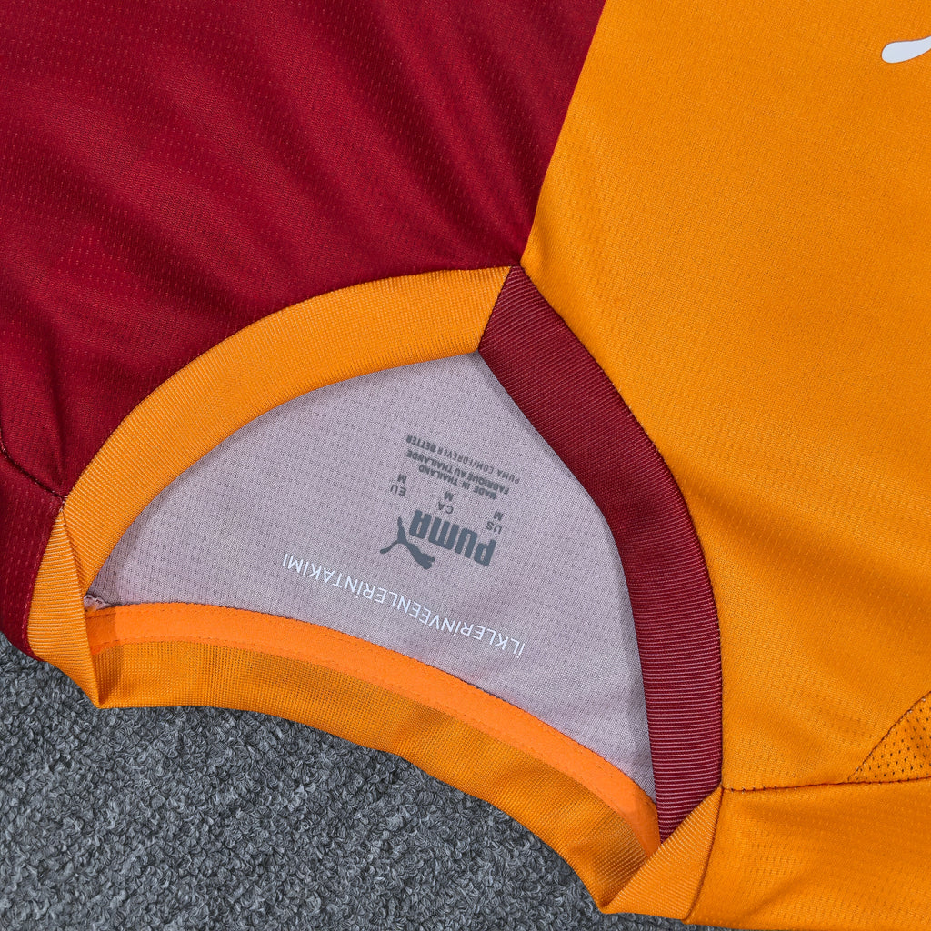 Galatasaray Heimtrikot 2025/2026