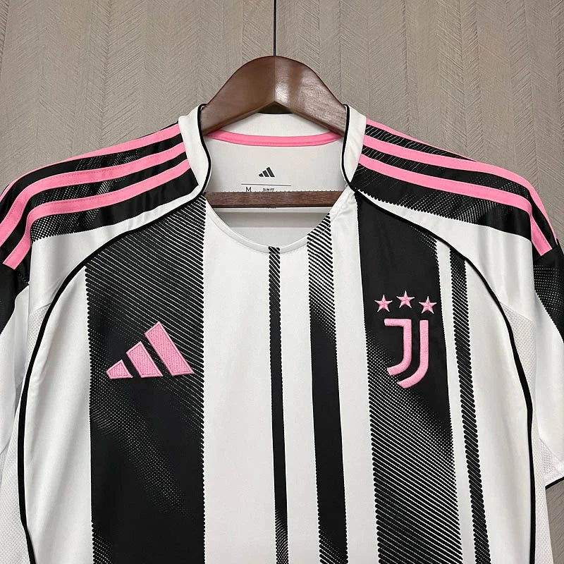 Juventus home jersey 2025/2026