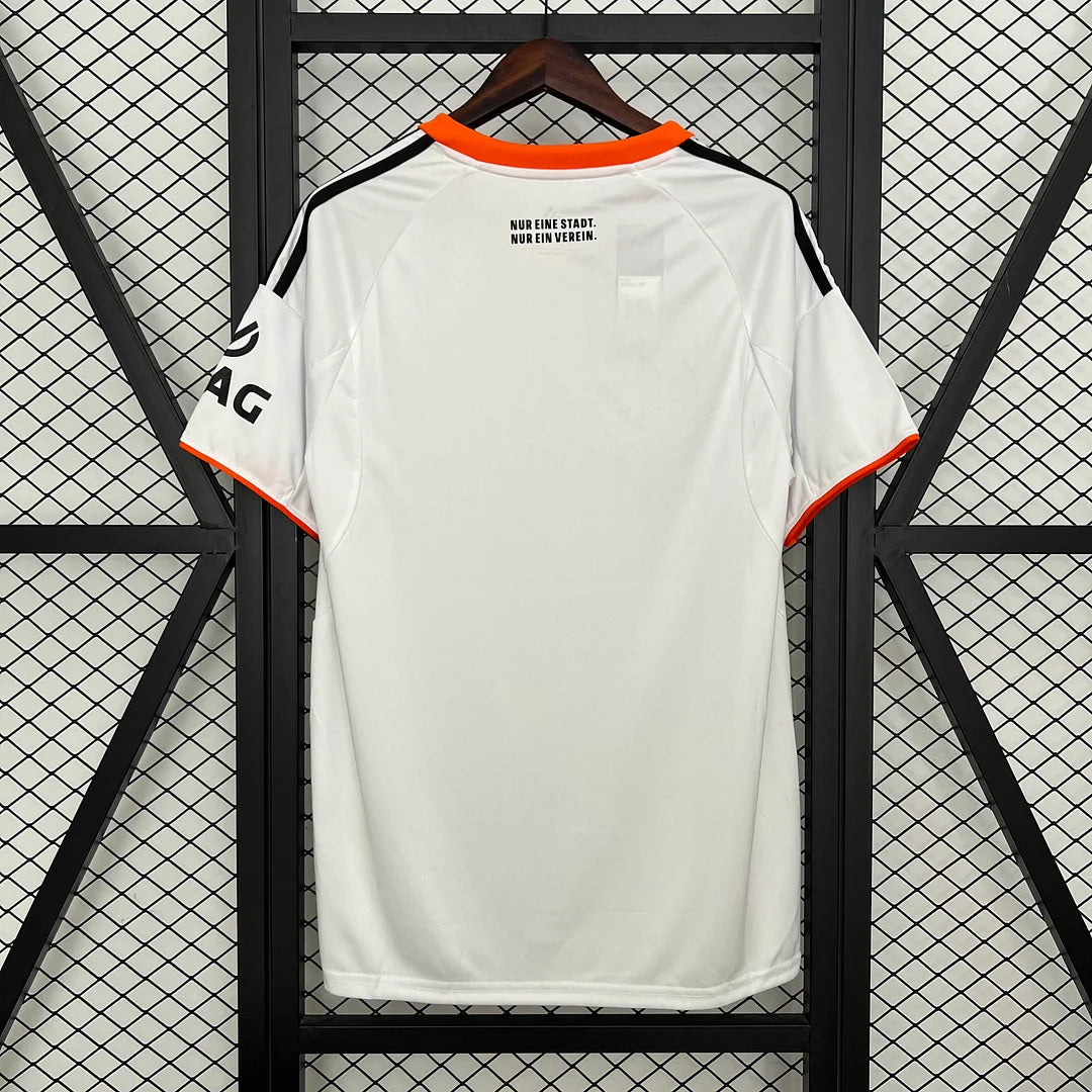 Eintracht Frankfurt Auswärtstrikot 2025/2026